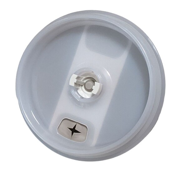 Stanley 40 oz Quencher Flow State Stainless Steel Vacuum Insulated Tumbler - Picture 6 of 12